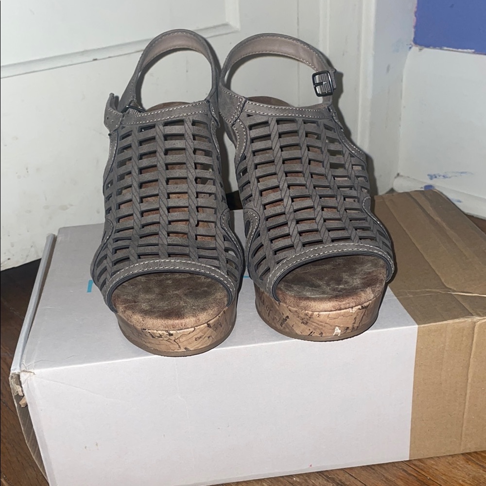 Maurice’s Grey Women's Woven Sandals